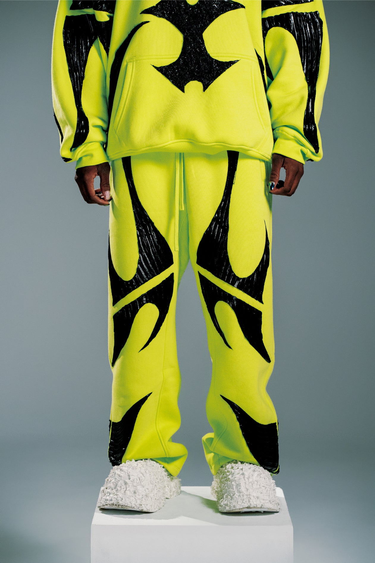 AWPM-004 Volt Flare Pants – Neon