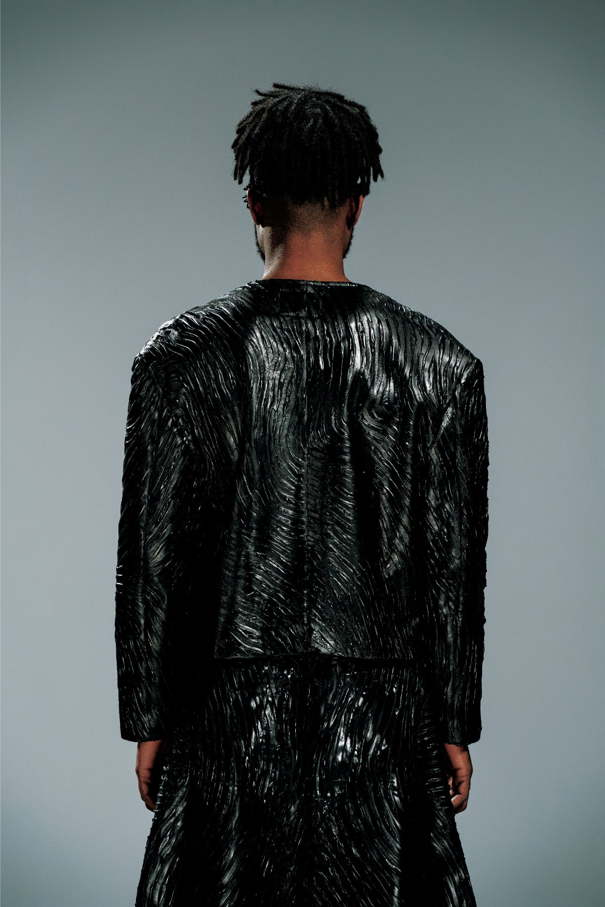 AWJM-005 Volt Shell Jacket – Obsidian