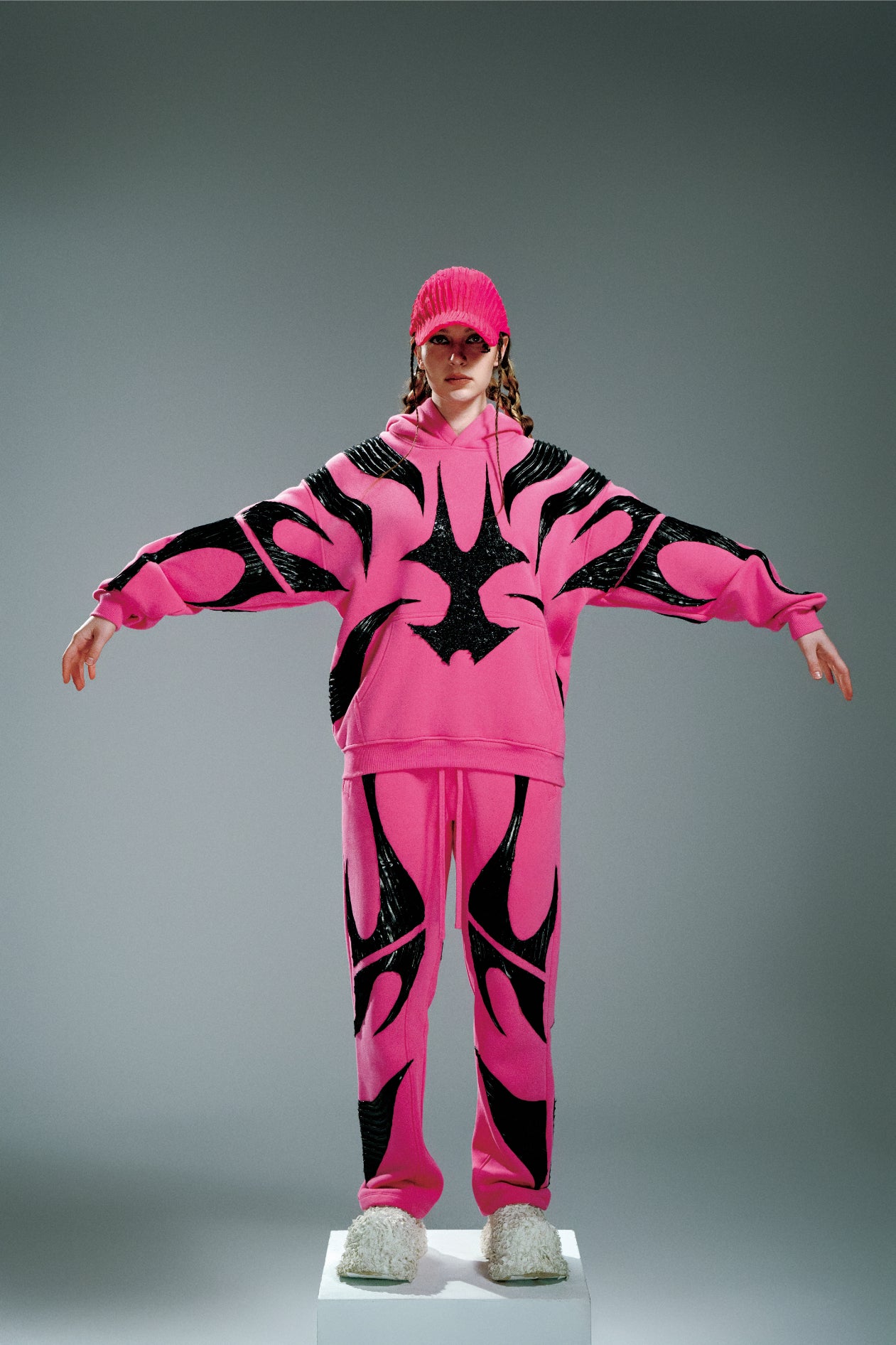AWHW-006 Lest Hoodie – Shock Pink