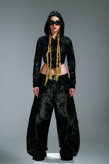 AWJW-002 Volt Shell Crop – Obsidian