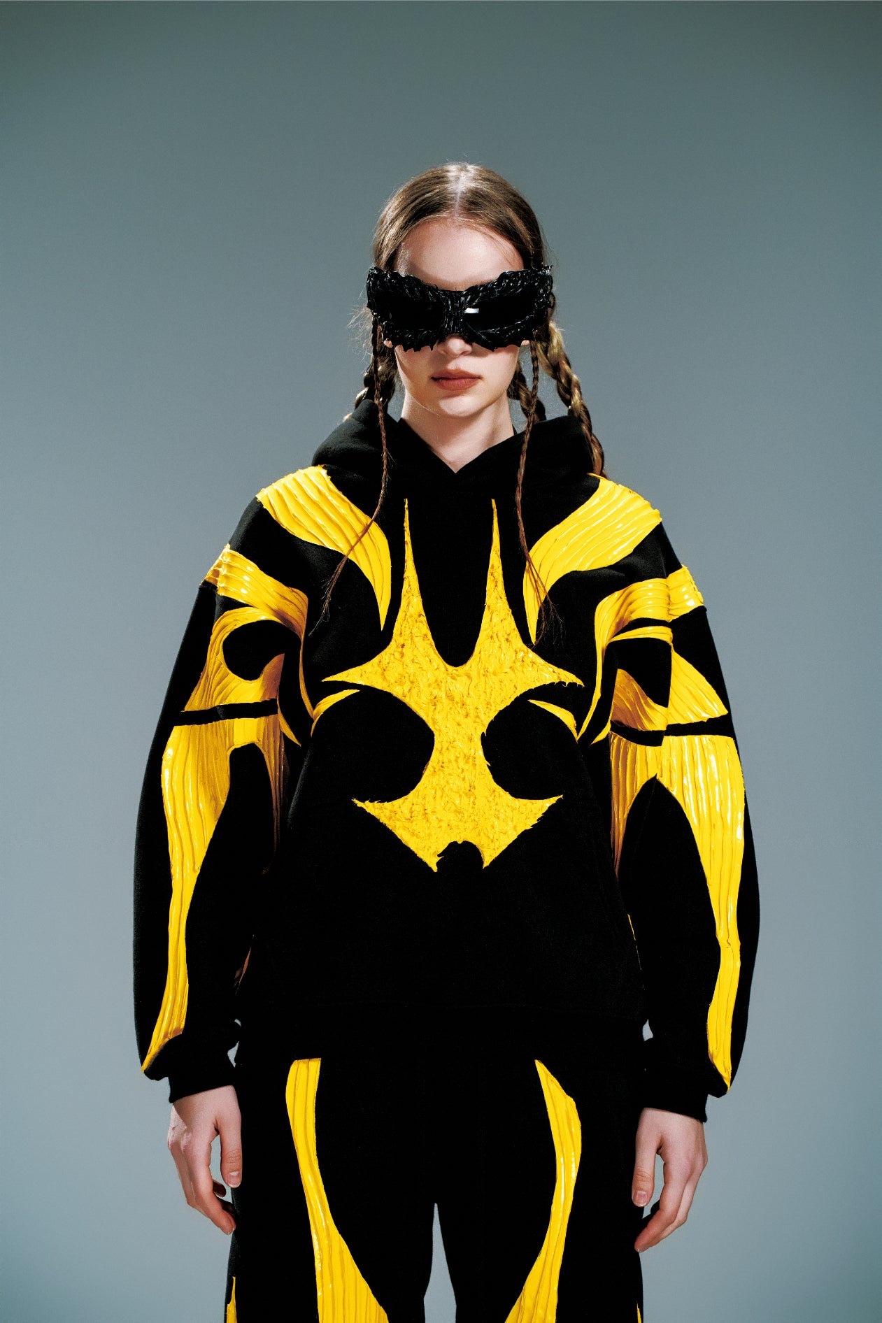 AWHW-003 Volt Flare Hoodie – Signal